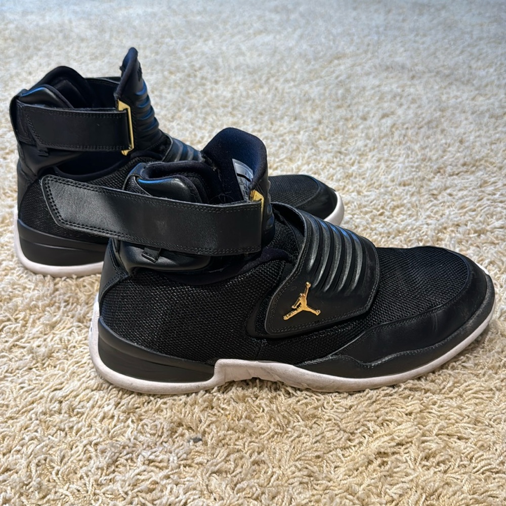 Jordan Air Generation 23 'Black
Size 13